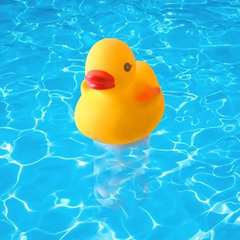 Желтое мультяшное устройство для дозирования утки в бассейне, Поворотная крышка, Плавающие автоматические средства для дезинфекции и чистки большой емкости.