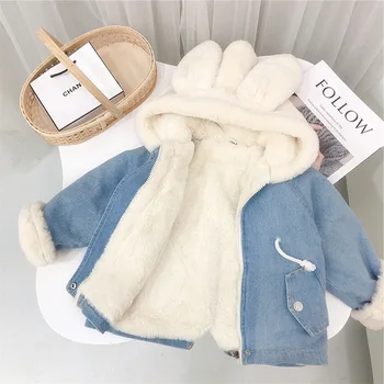 Осенне-зимняя бархатная джинсовая куртка для маленьких девочек, детские пальто с капюшоном с милыми плюшевыми заячьими ушками, верхняя одежда для малышей, одежда для девочек от 1 до 6 лет